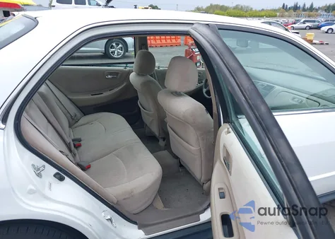 2002 Honda Accord 3.0 Lx из США, поврежденный, VIN 1HGCG16412A074065